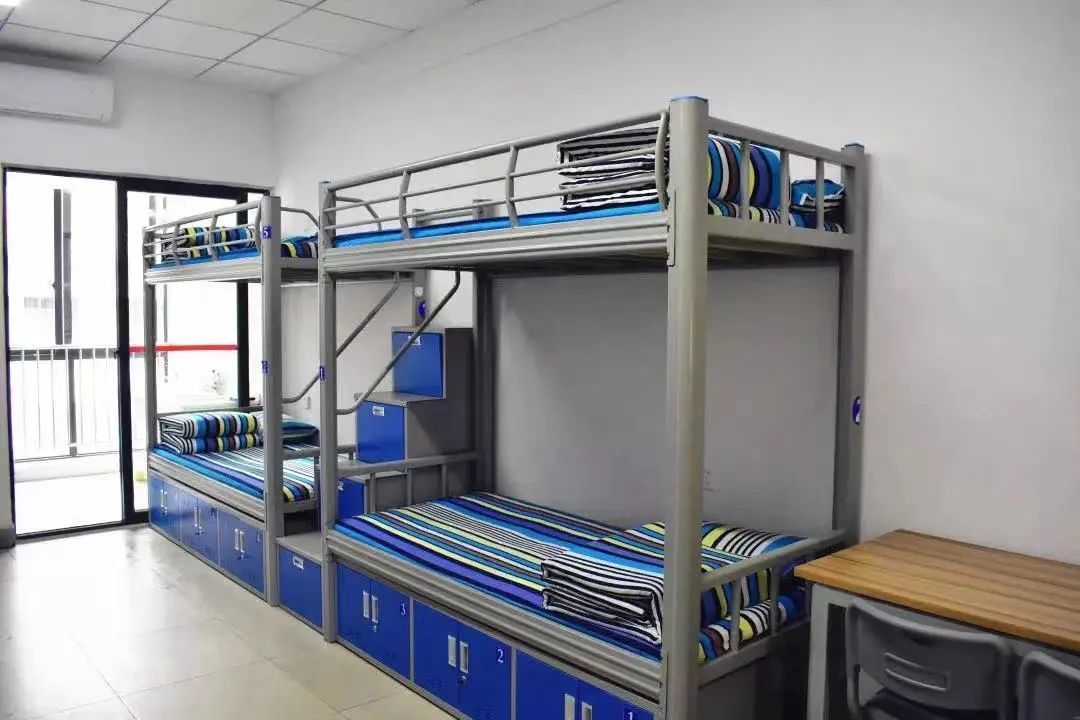 贵阳市排名前十的私立初中,公立初中和私立初中哪个好