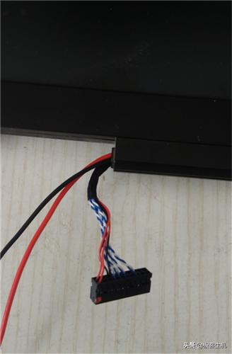 怎么用旧笔记本改造电视,废旧笔记本利用屏幕改电视教程