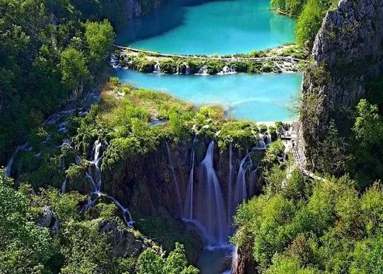 唯愿不负美景不负卿,不负美景不负卿什么意思