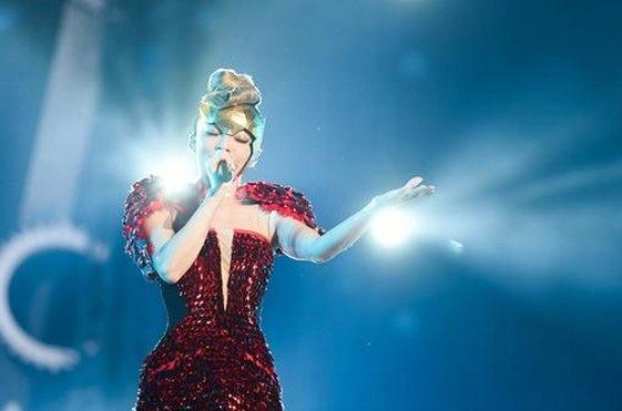 张韶涵被家庭伤害过吗,张韶涵的10年辛酸成名史