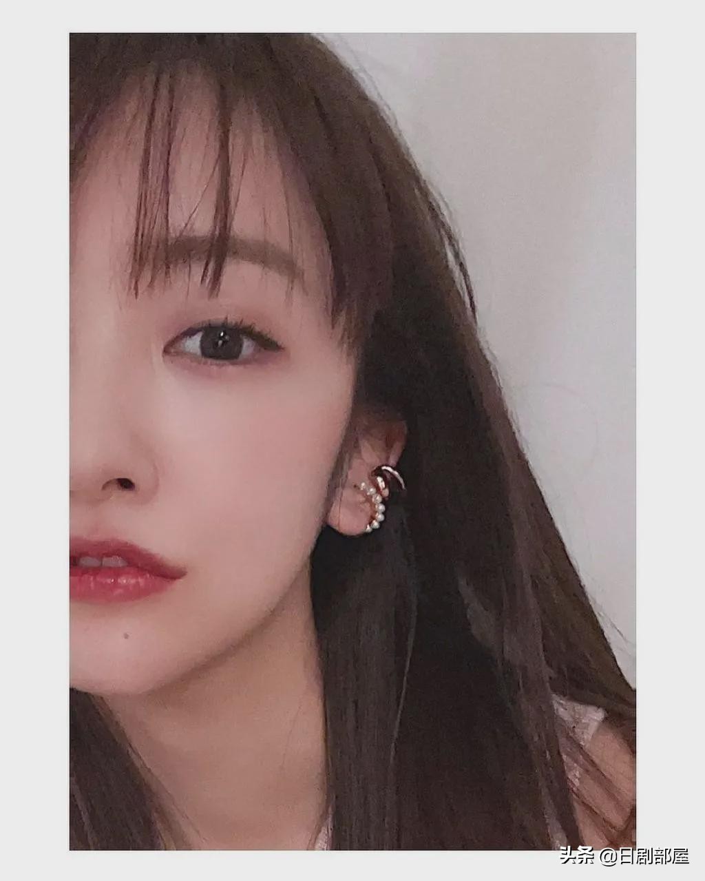 akb48板野友美毕业演唱会,akb48总选举板野友美