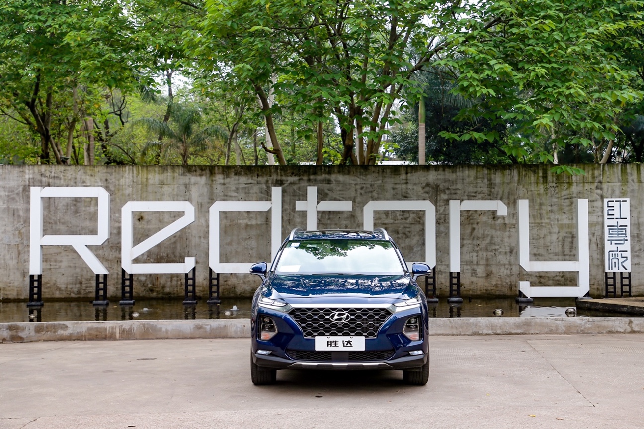 第四代胜达是中大型suv,第四代胜达空间表现怎么样