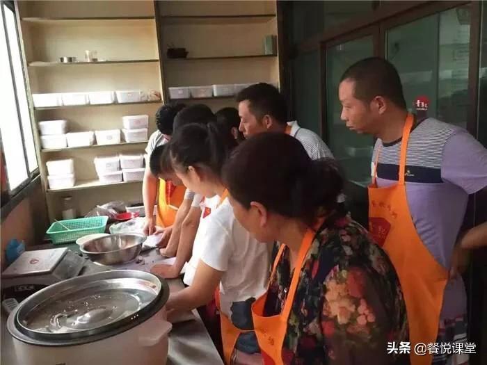 拼多多新手开店入门教程,淘宝开店新手入门教程