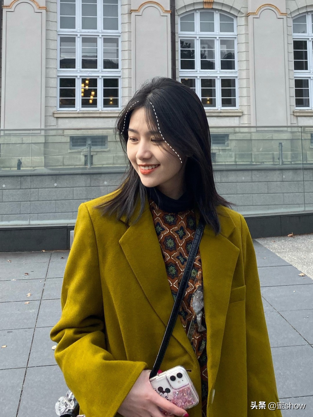 空气刘海波波头短发发型图片,短发减龄刘海自己剪教程