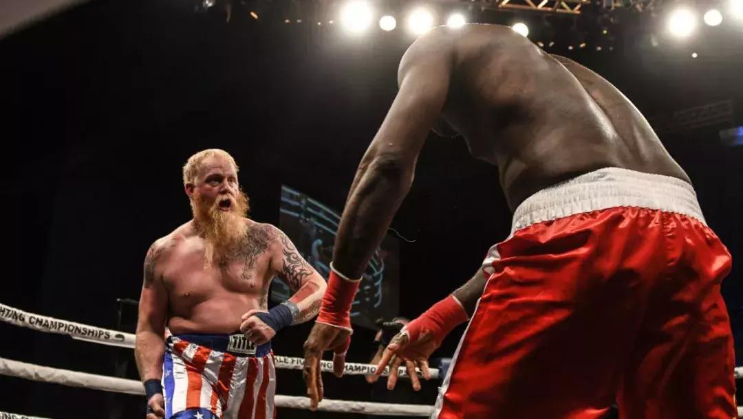 浠庨粦鎷冲埌涓栫晫鎷崇帇灏忚,浼犳榛戞嫵