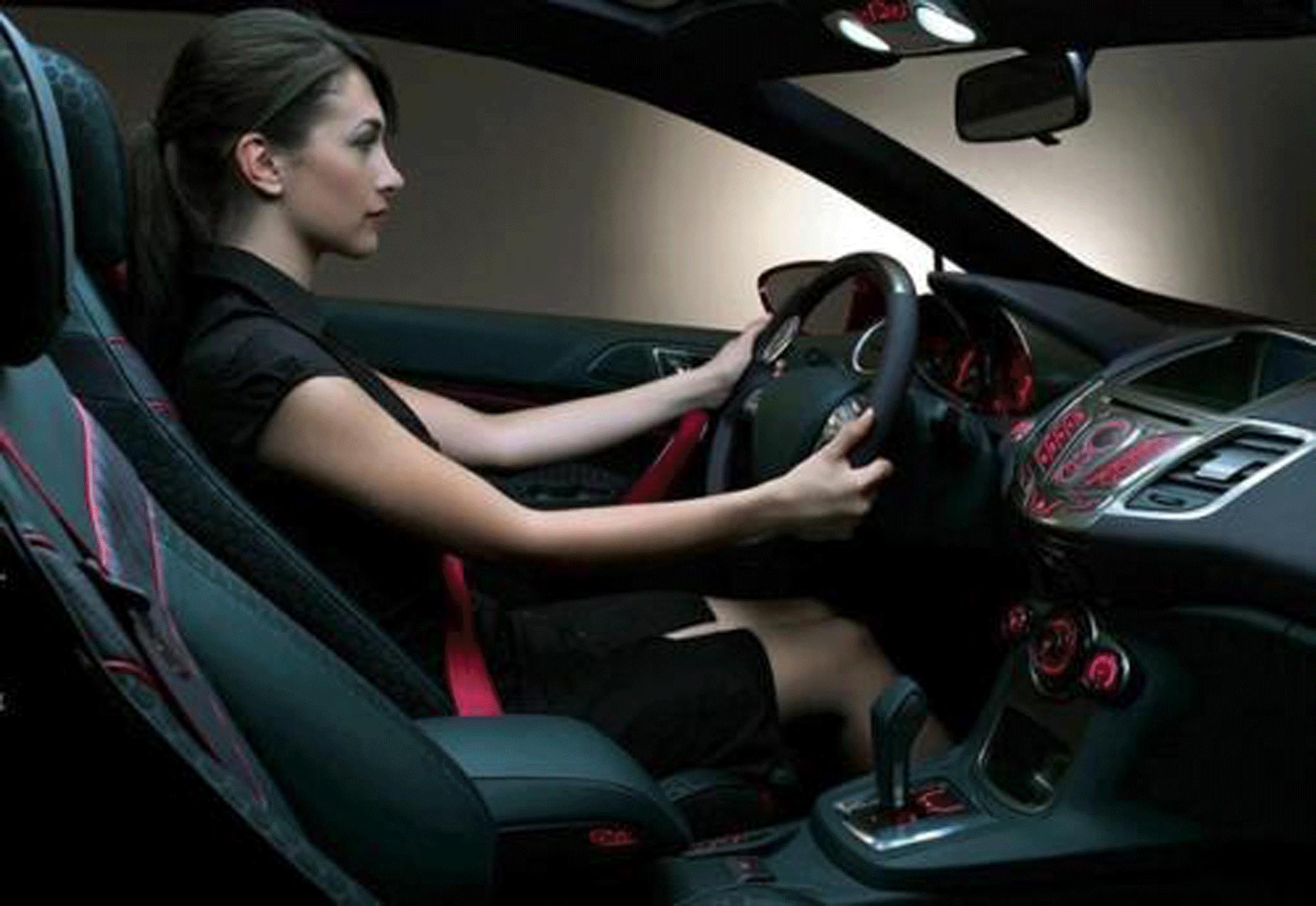 久坐对女性盆腔的影响,上班经常久坐如何预防疾病