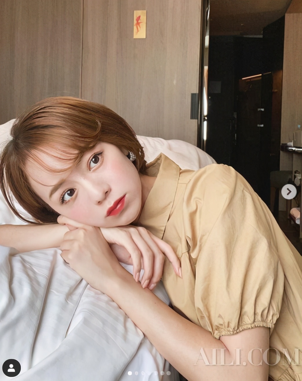 美瞳妆容颜色搭配,美瞳特色妆容有哪些