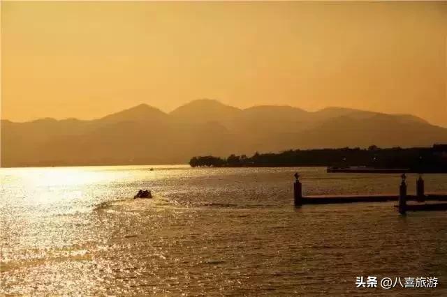 山东夏天值得去的旅游景点,夏天适合去的湖泊