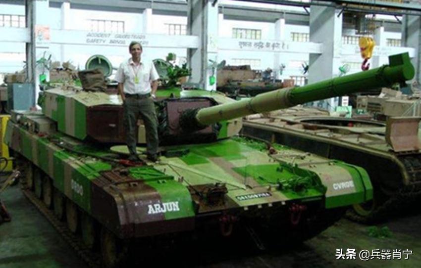 缺陷解决了吗？时隔20年印度采购118辆阿琼，曾多次遭到拒收