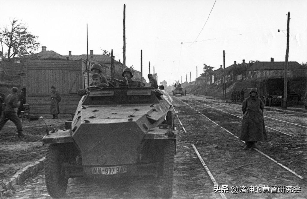 七月飞火-100张珍贵图片中的1942年沃罗涅日血战今与昔（下）