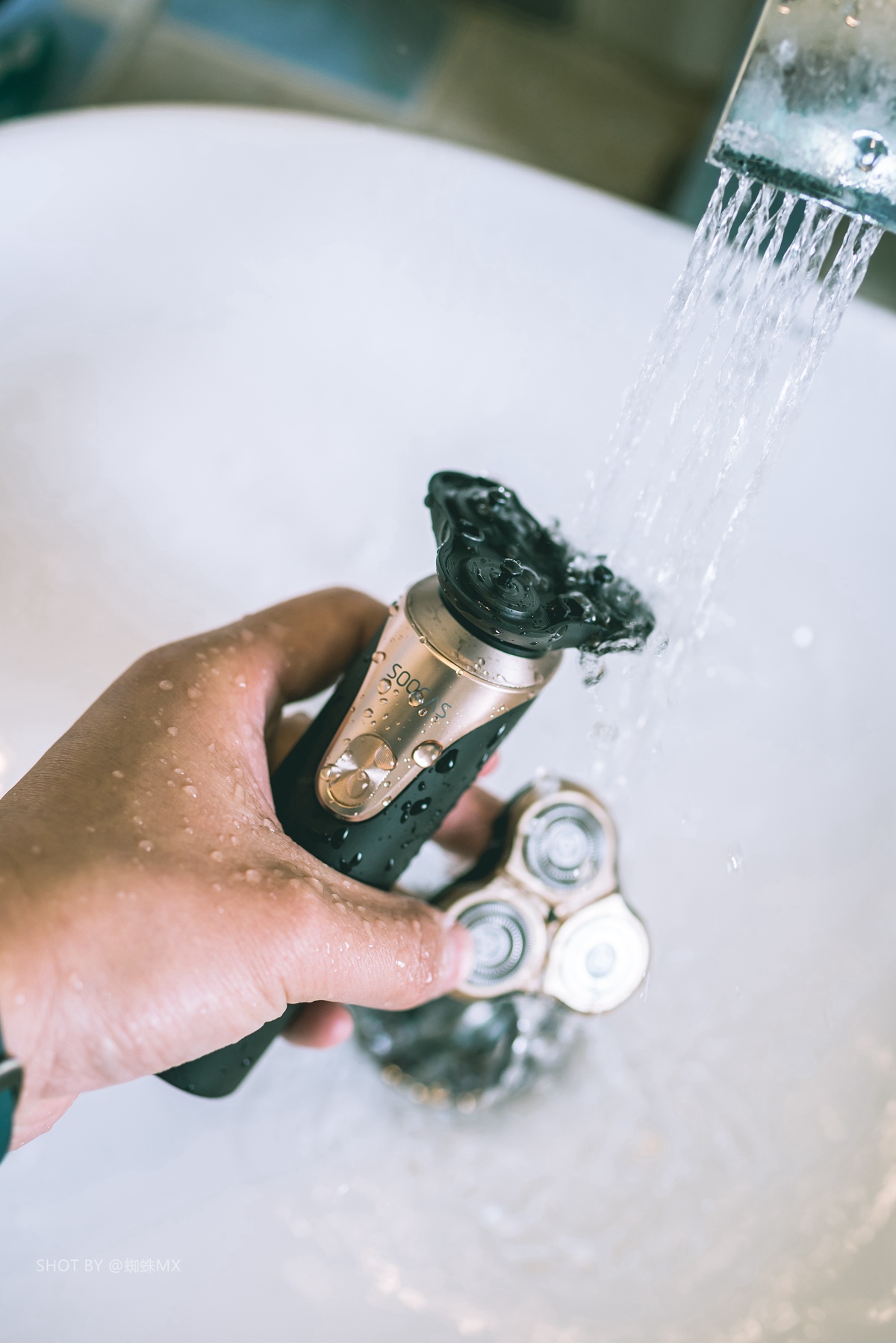 凌朗s3剃须刀使用说明,素士凌朗s3剃须刀如何使用