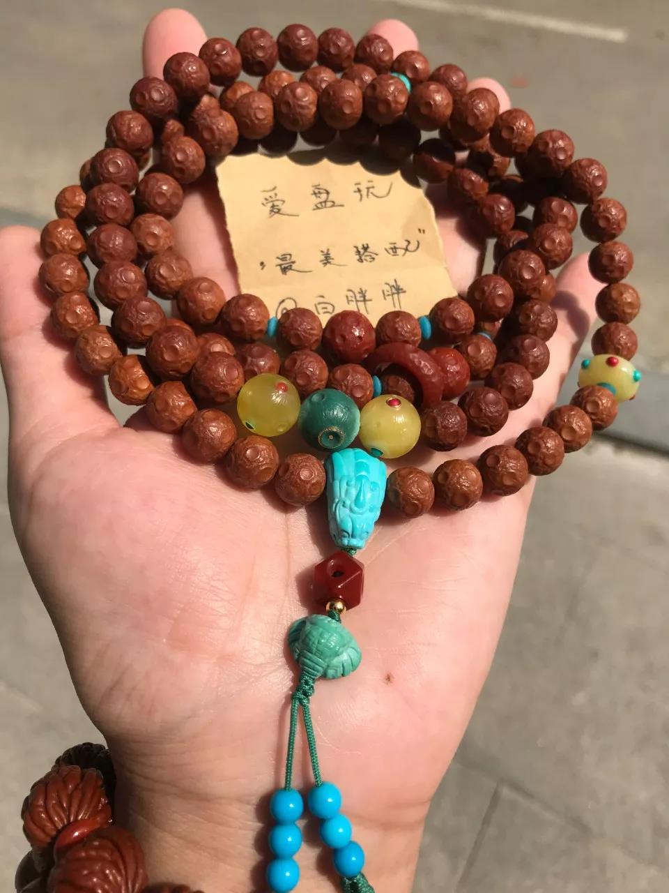 桃核手串玩家,桃核文玩爱好者