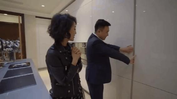 几百万元别墅吊灯,10万一次的吊灯保洁费