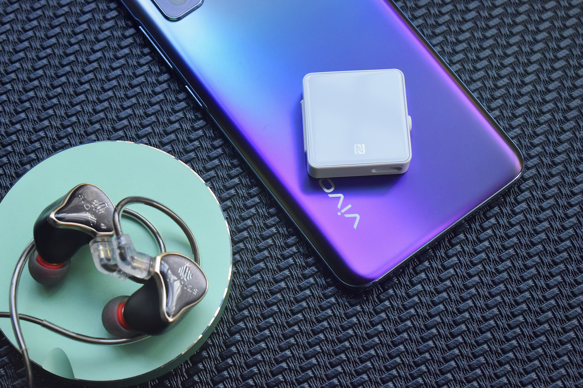 自由聆听的全能小方块!Hidizs无损音乐蓝牙接收器H2赏玩