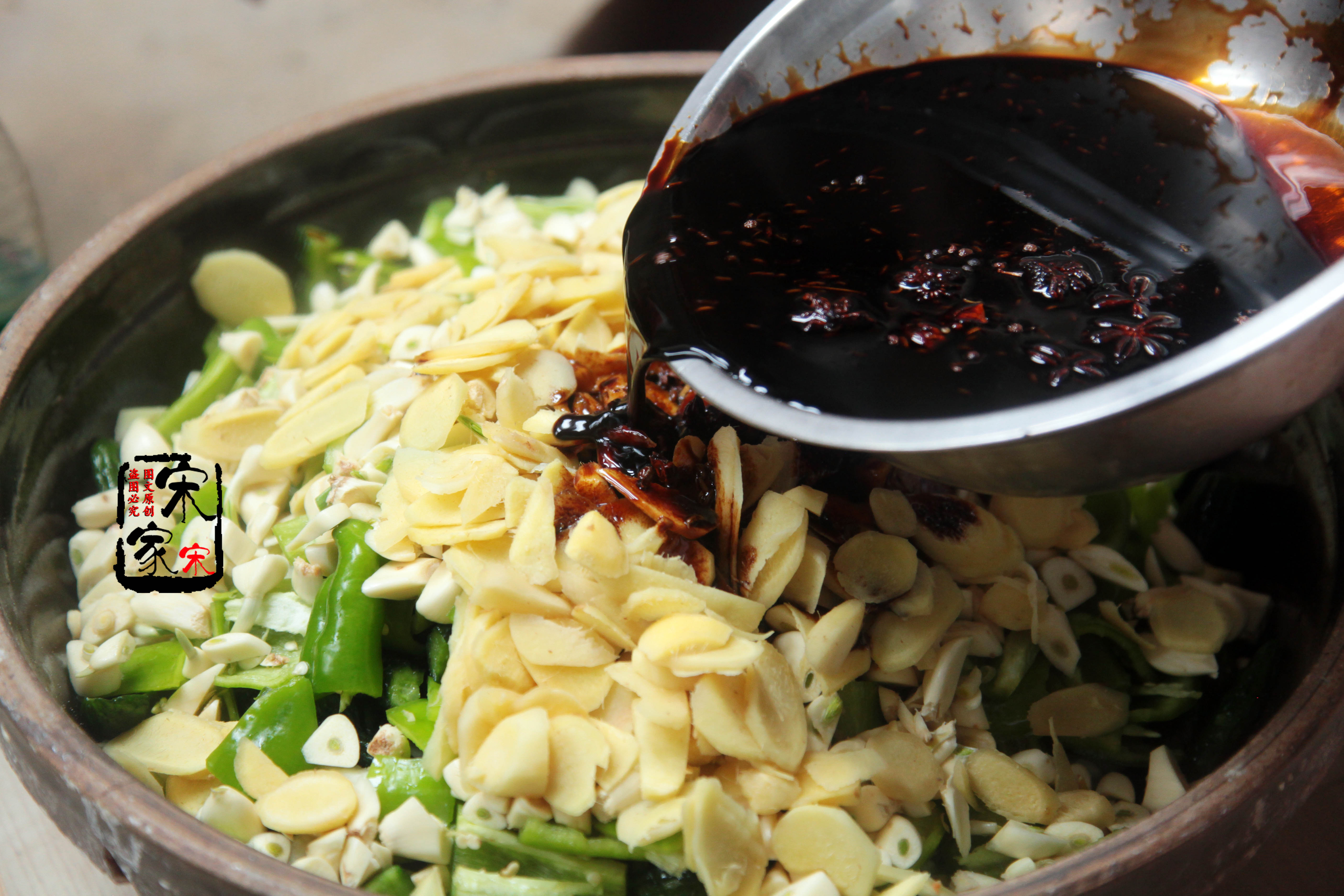 妈妈腌的咸菜最可口,妈妈藏了35年泡菜秘方