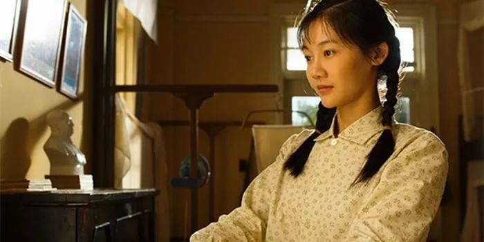 汤唯边笑边哭,汤唯流泪