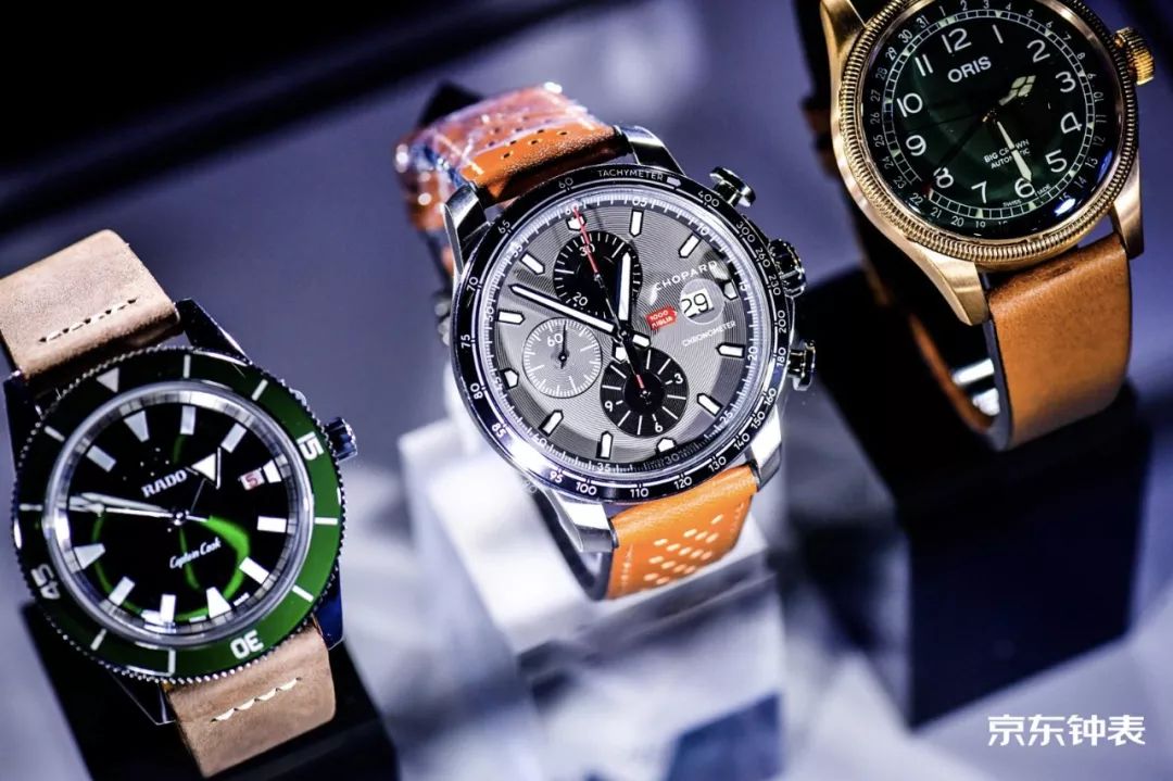 为什么网上手表比实体店便宜很多,手表网上买和实体店买哪个更好呢