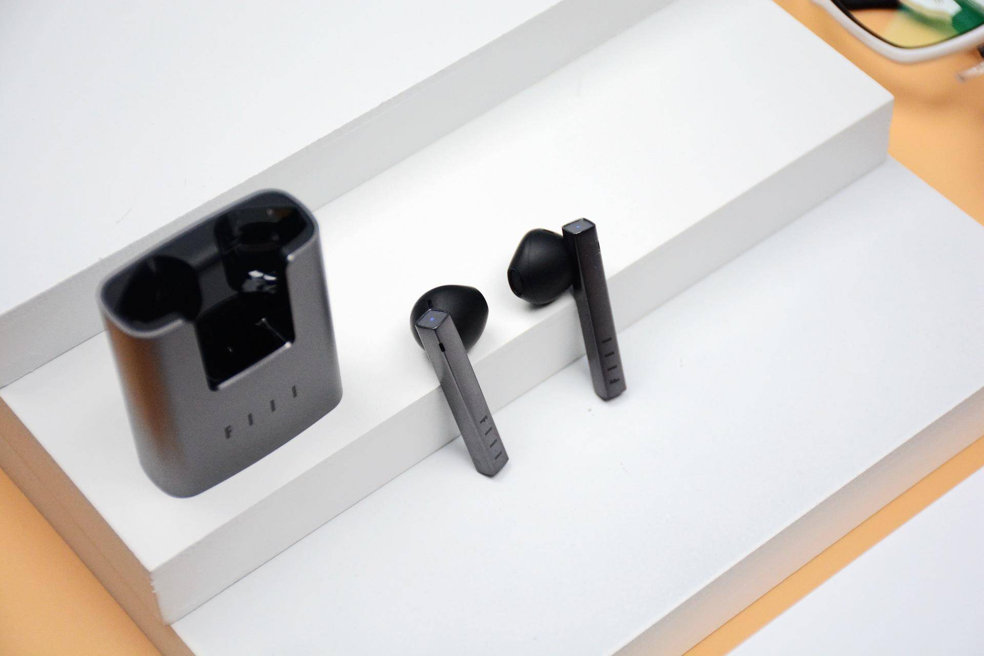 汪峰2代耳机测评,汪峰蓝牙耳机fiilt1pro值得买吗