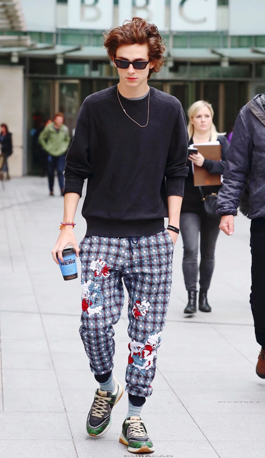 新晋全球首富,带货界最帅的男人