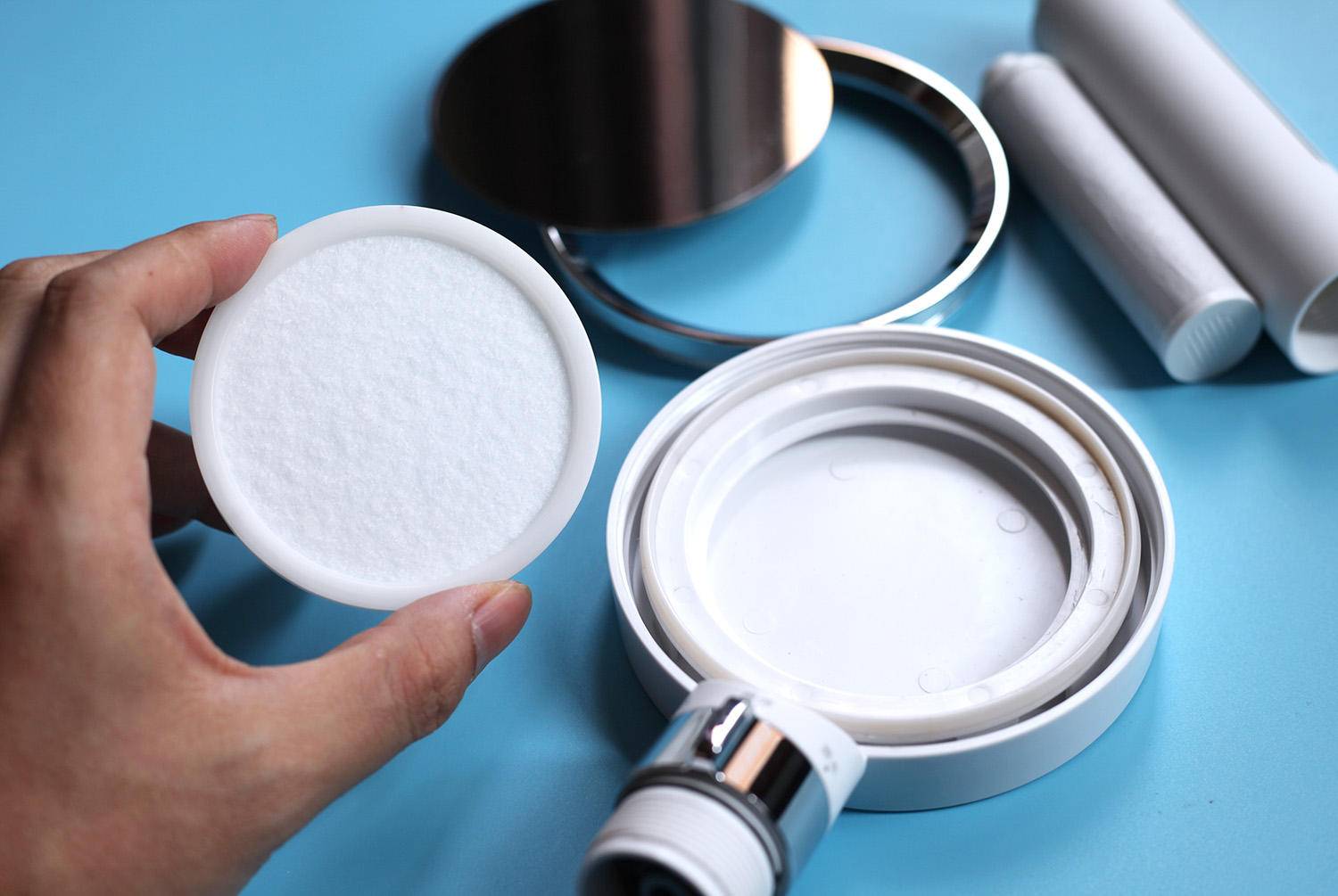 镜子可以淋浴,镜子能告诉你什么