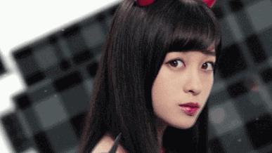 雨天开车后车镜有水咋办,开车雨刷坏了怎么处理