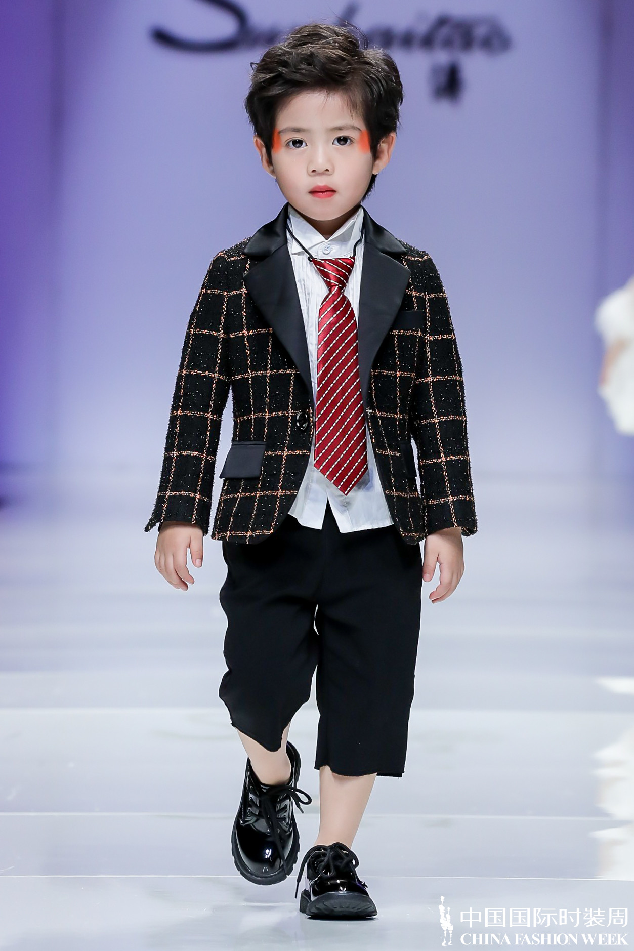 致敬经典服装设计,孙海涛时装发布会