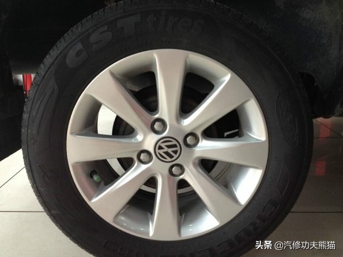 桑塔纳3000后轮鼓刹改碟刹,桑塔纳后轮鼓刹改碟刹教程