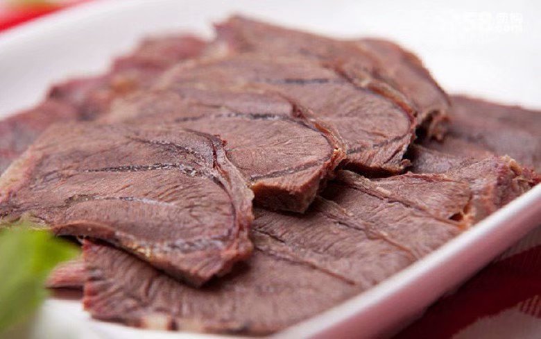 酱驴肉的正宗做法和配料,卤好的酱驴肉怎么喝驴肉汤