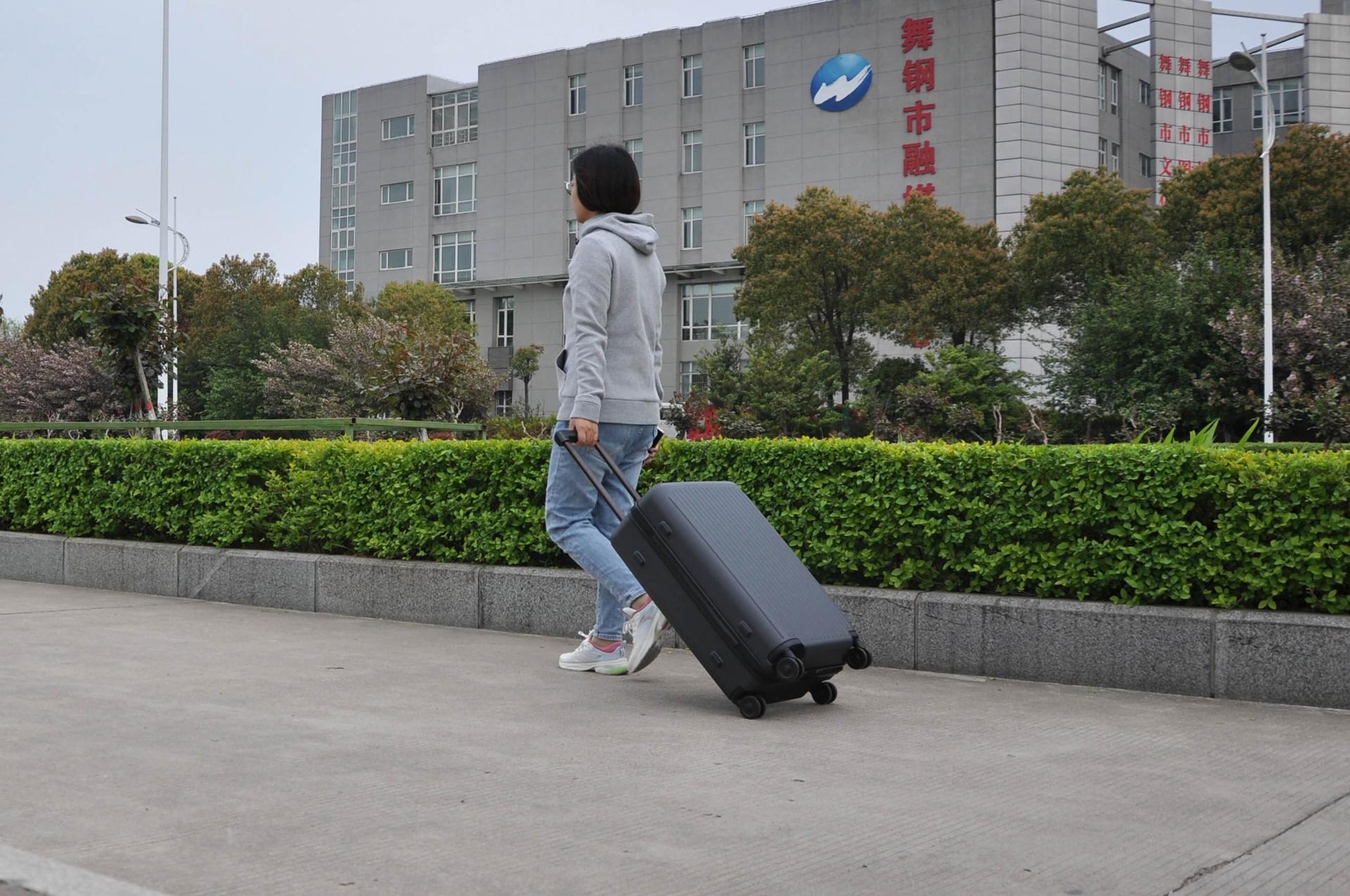 悠启旅行箱：四档拉杆设计坚韧防刮箱壳加持，24寸售348元