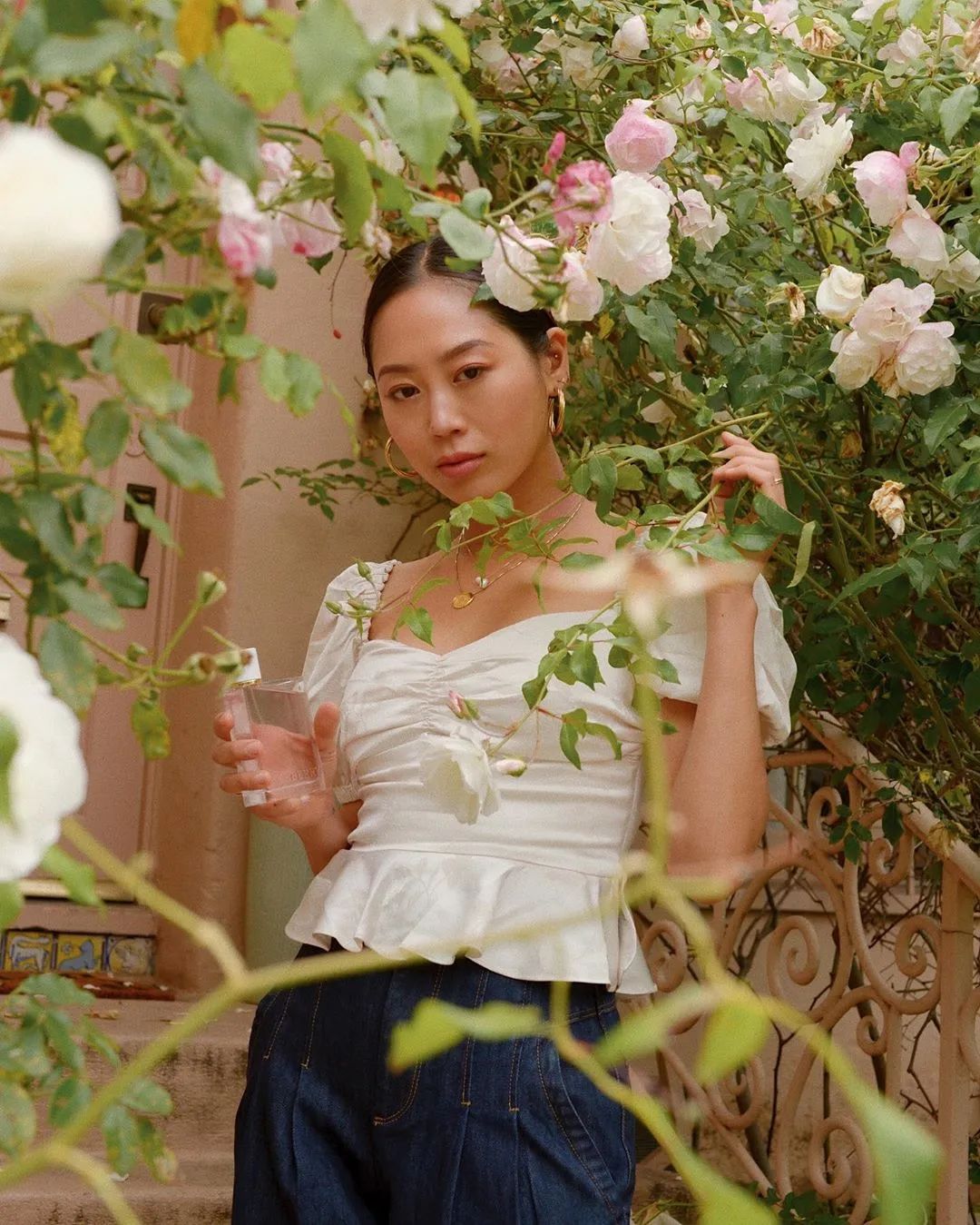 吊带衫高级感显瘦,时尚显瘦遮肉衫