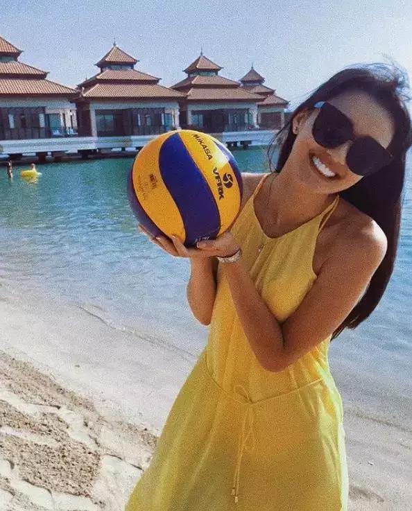 让人惊艳的排球女神,4年前排球界第一美少女现在模样