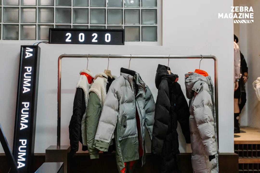 悄悄地说!我们和一众潮人被带去了个神秘空间,里面居然…