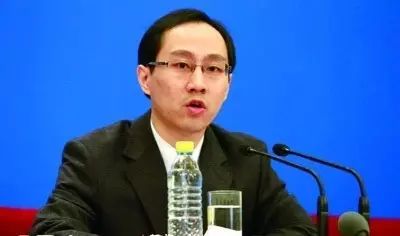 在这个全民英语的时代，英语是普通人撬开命运另一扇大门的钥匙