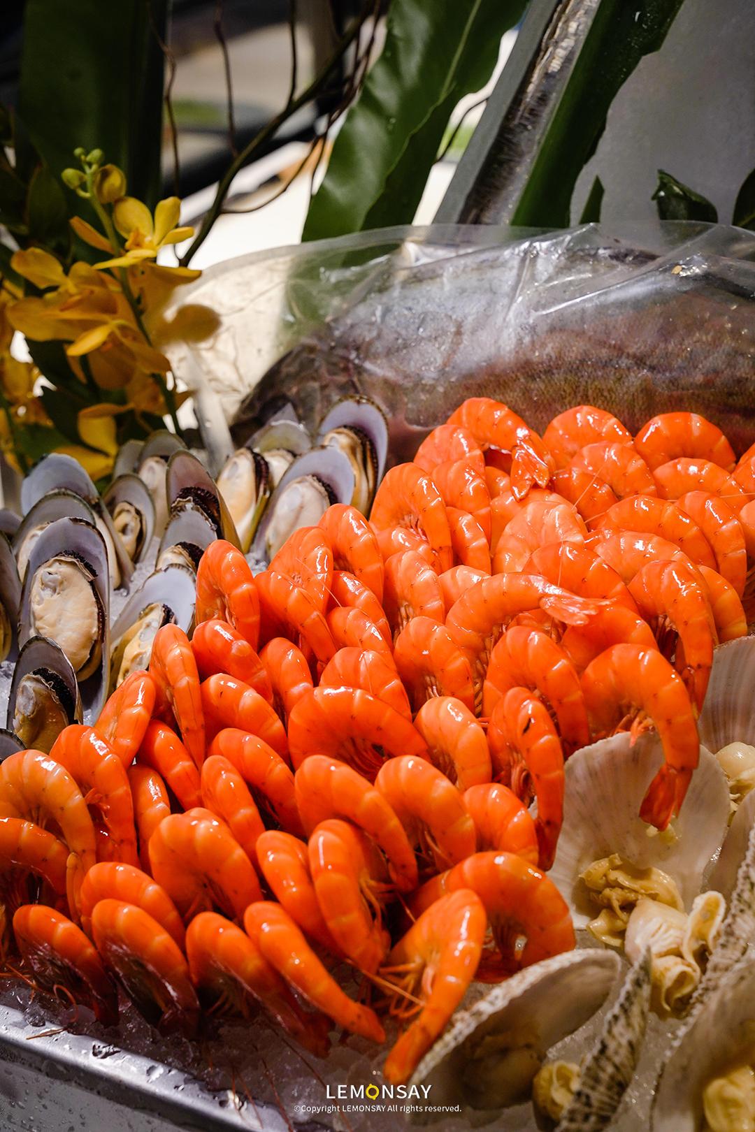 深圳海边观景酒店,深圳高层酒店窗外夜景