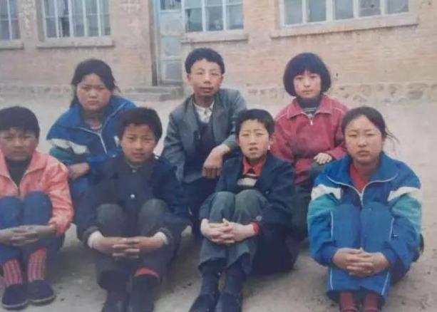 致逝去的青春年华80后,致敬永远逝去的青春年华