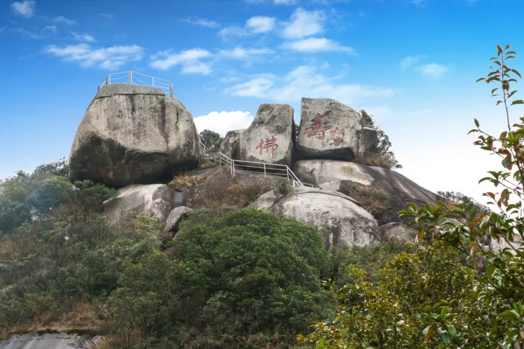 梅州最好的山风景,梅州旅游景点最高峰在哪里