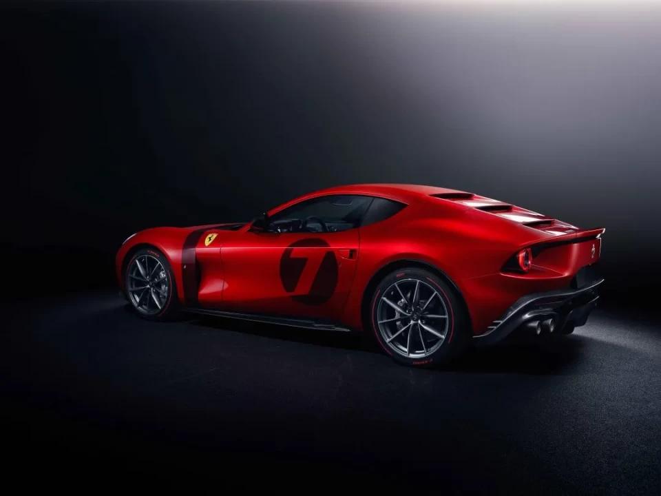 也只能给你洗洗眼!法拉利高级定制项目车型大赏