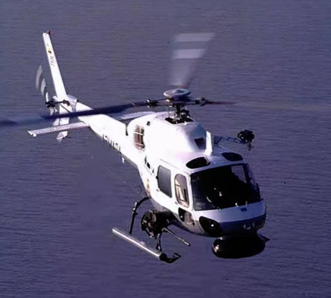 中国货船振华4号,中国货船打击海盗真实视频