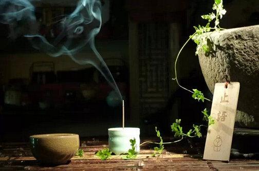 “争”来的一亩地，“让”出的一片天