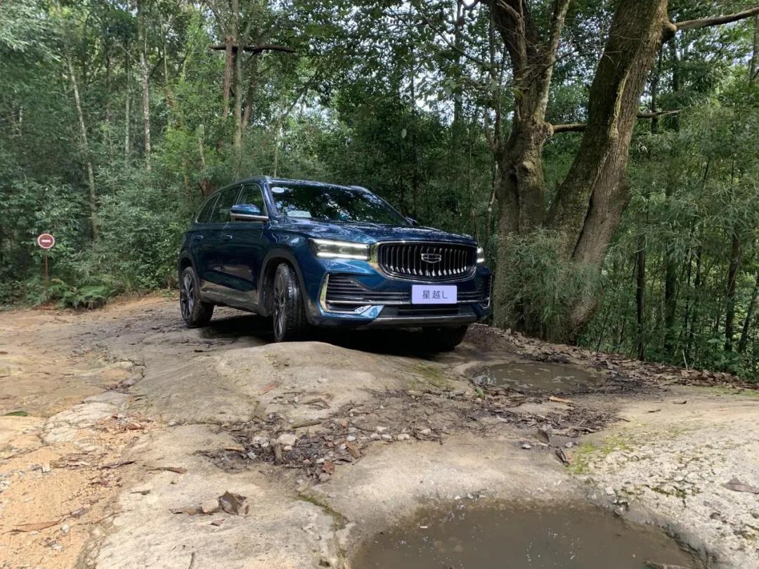 吉利星越l越野穿越体验,吉利星越l适合长途穿越吗