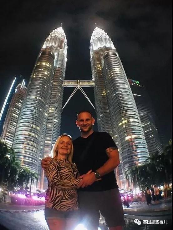 閱夐厭鍚庣殑鐢蜂汉鍑鸿建,閱夐厭鍚庣殑鐢锋湅鍙嬪嚭杞ㄤ簡