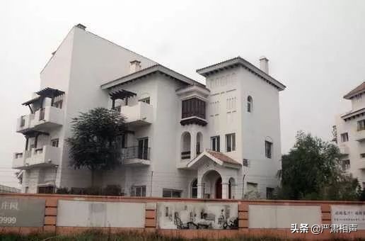 拳头、围墙、慈善宴|十年前,改变中国相声格局的那个午后