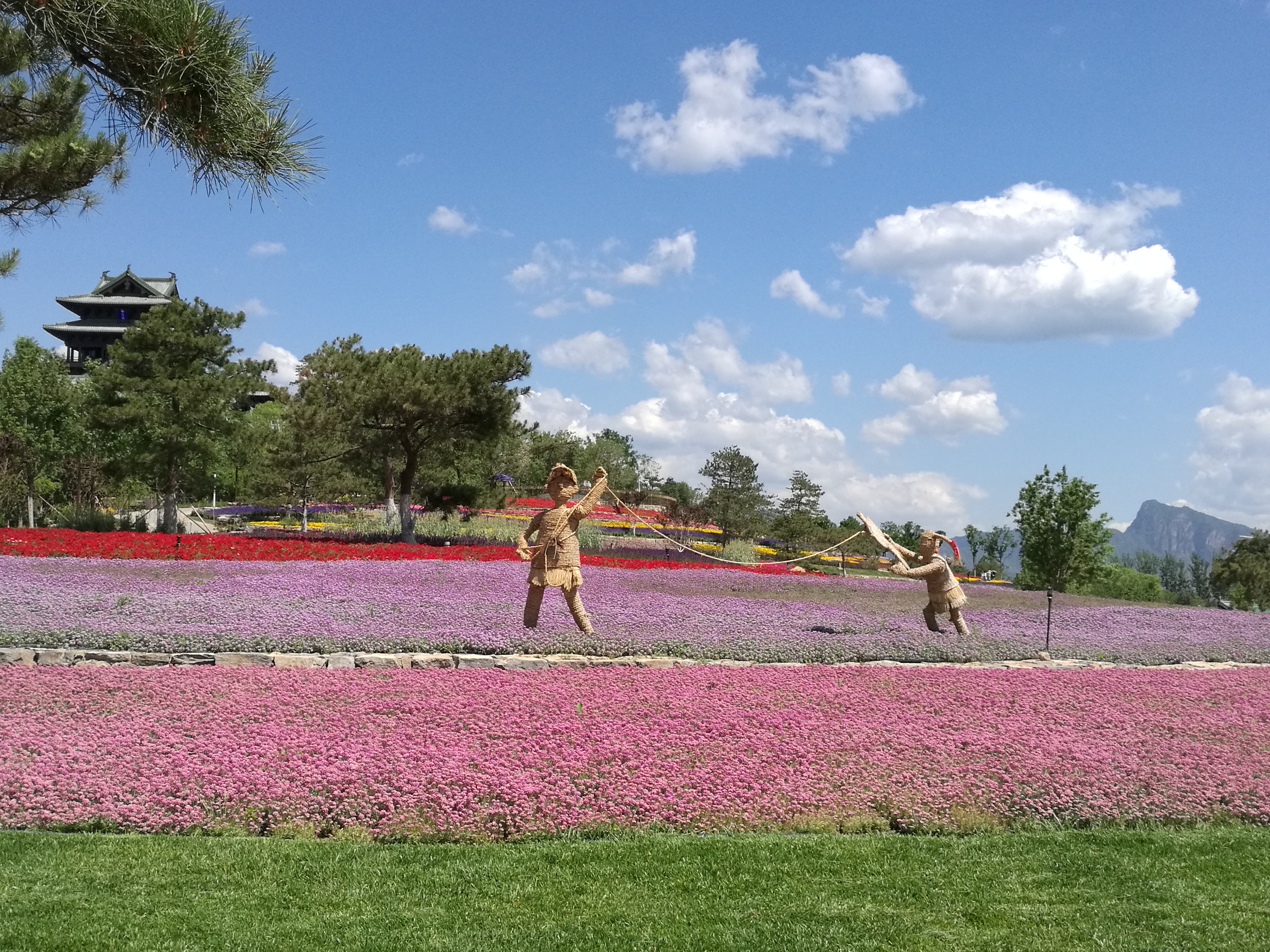 长城脚下的村庄的图片,长城脚下的美景