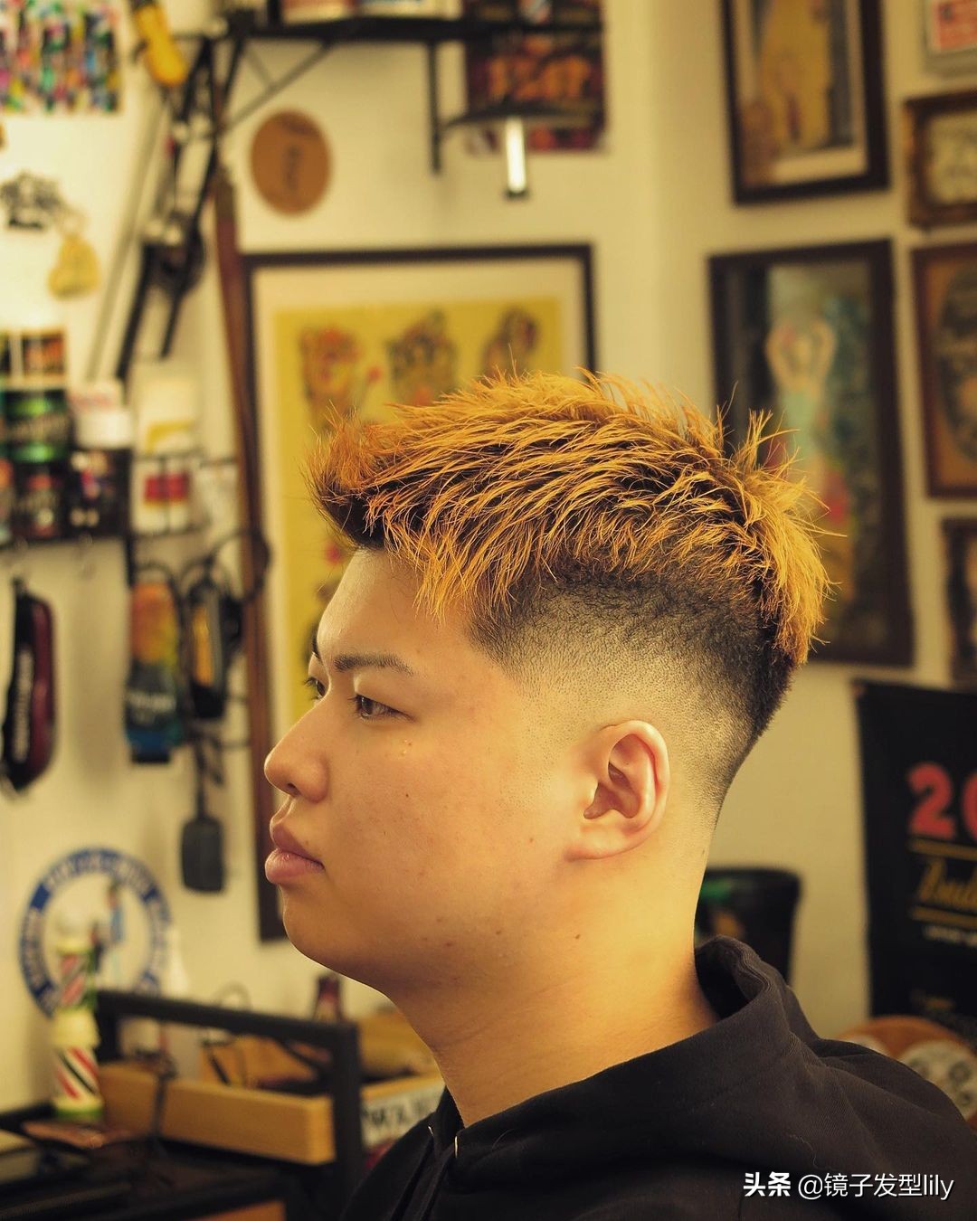 最新款流行剪头男发,男发这样剪时尚显年轻很有造型感