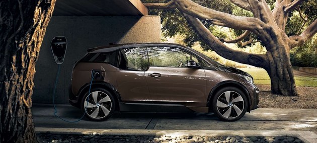 纯电续航350公里的宝马i3多少钱,34.99万元国产全新宝马i3正式上市