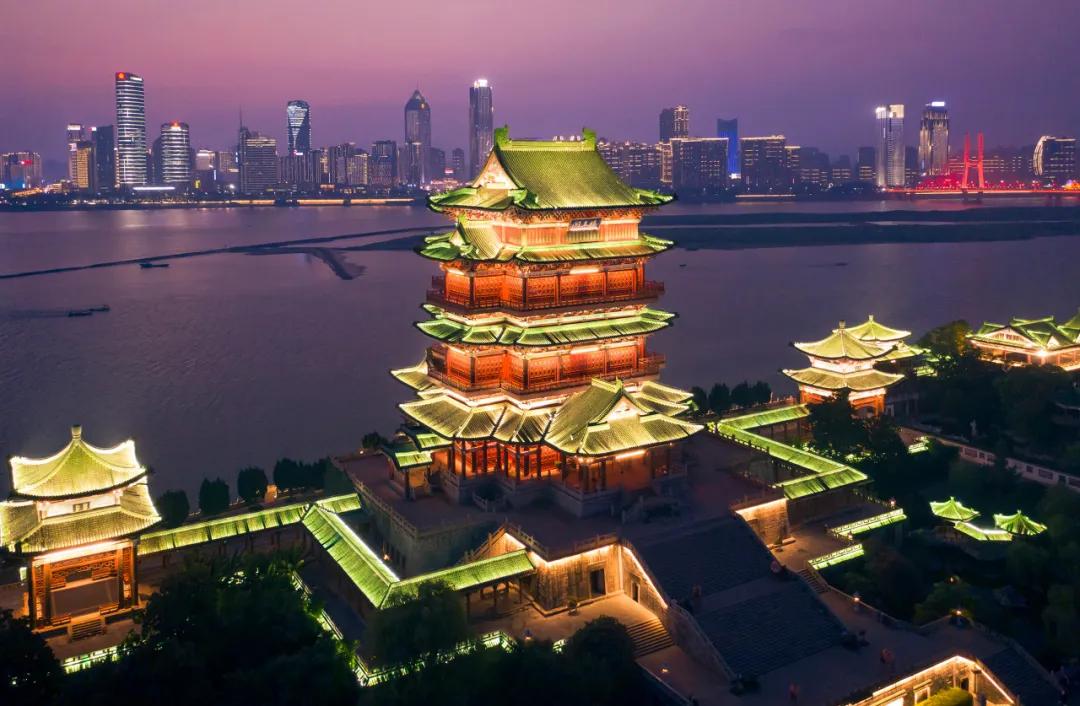 南昌是不是很好玩,南昌这个城市还值得去吗