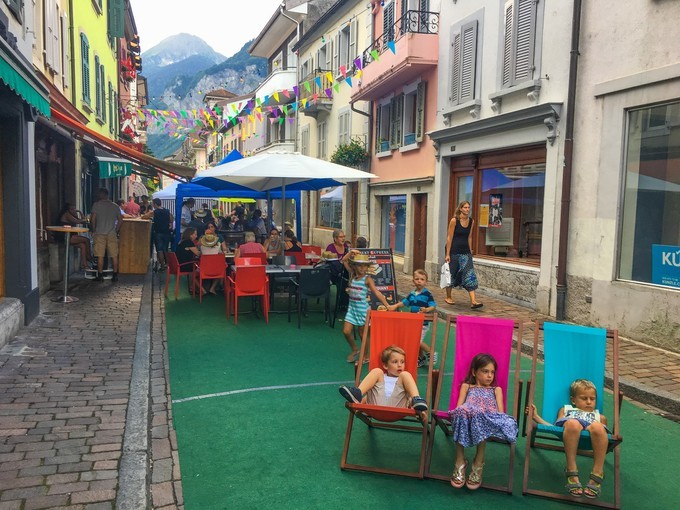 瑞士蒙特勒镇旅游攻略,蒙特勒小镇美景