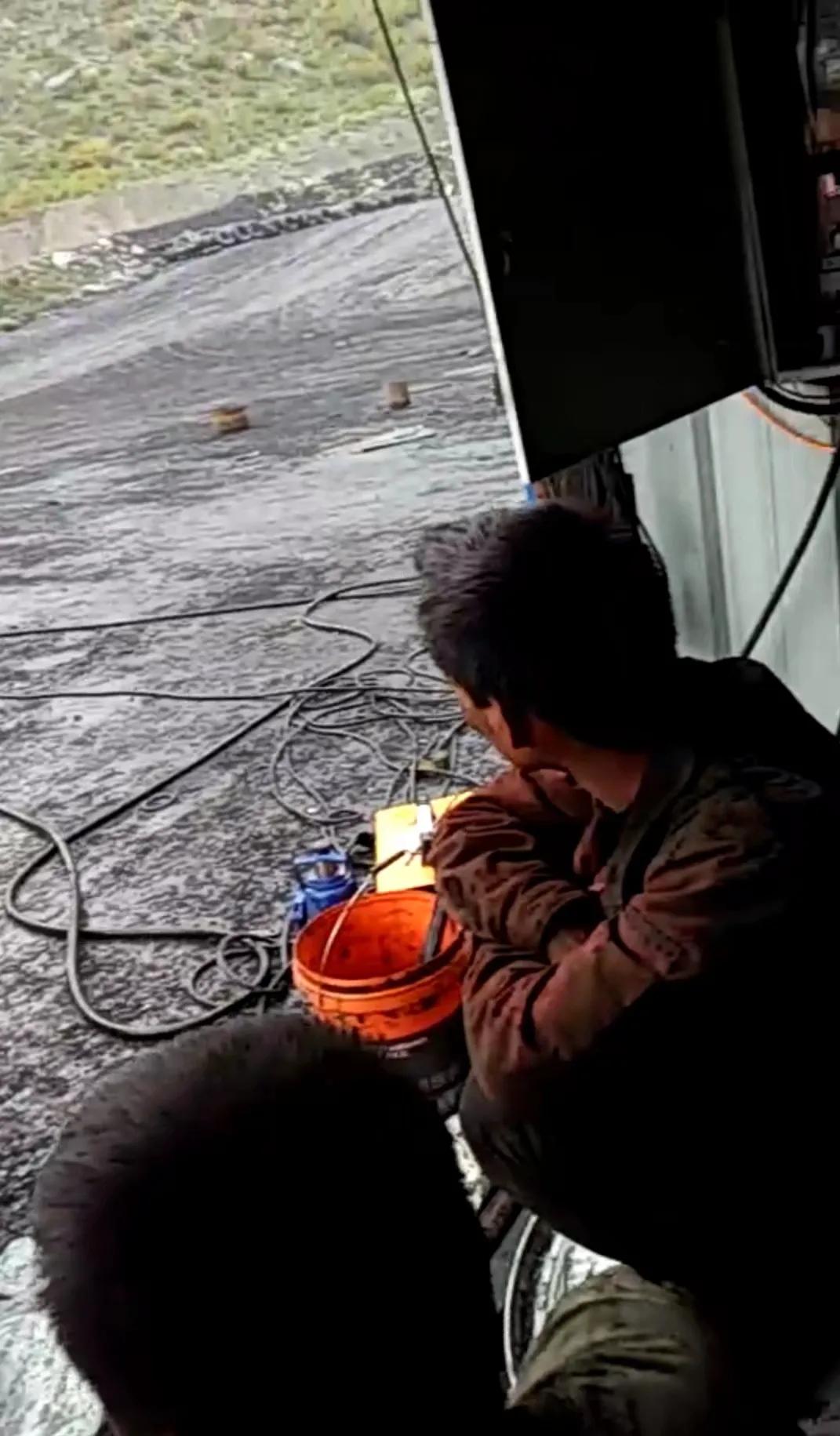 我在新疆若羌拉石头的坎坷经历,我在若羌拉石头