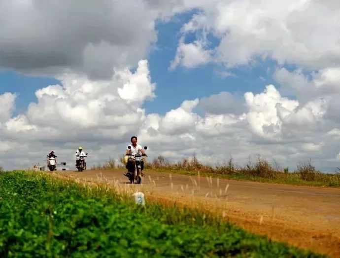 距海南20km有片处女地，比台湾风情比三亚便宜，路过都错过了