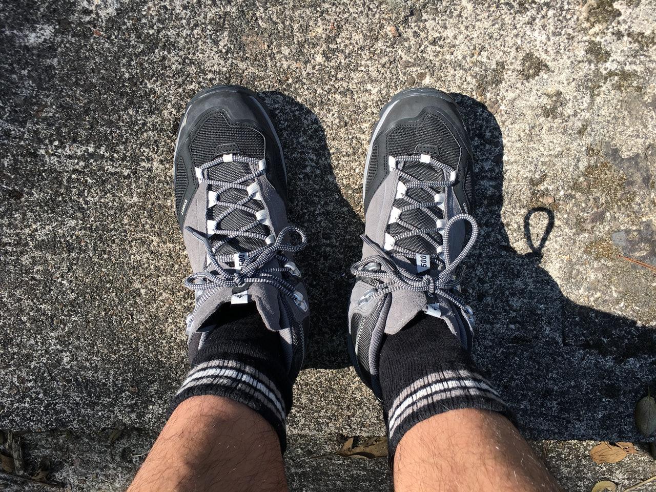 迪卡侬登山鞋性价比怎么样,迪卡侬登山鞋mh500与mh900区别